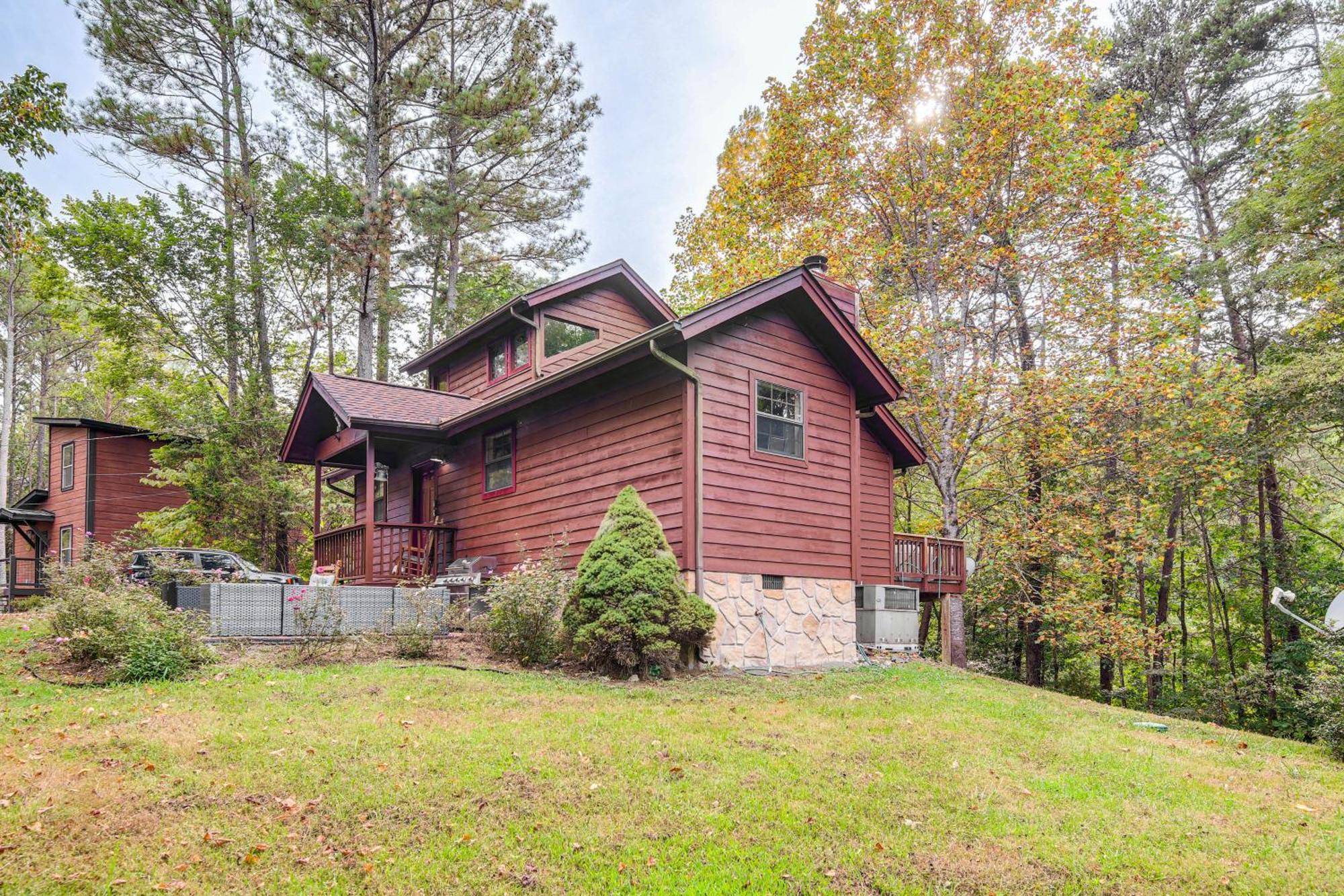 Pet-Friendly Sevierville Rental With Private Hot Tub Экстерьер фото