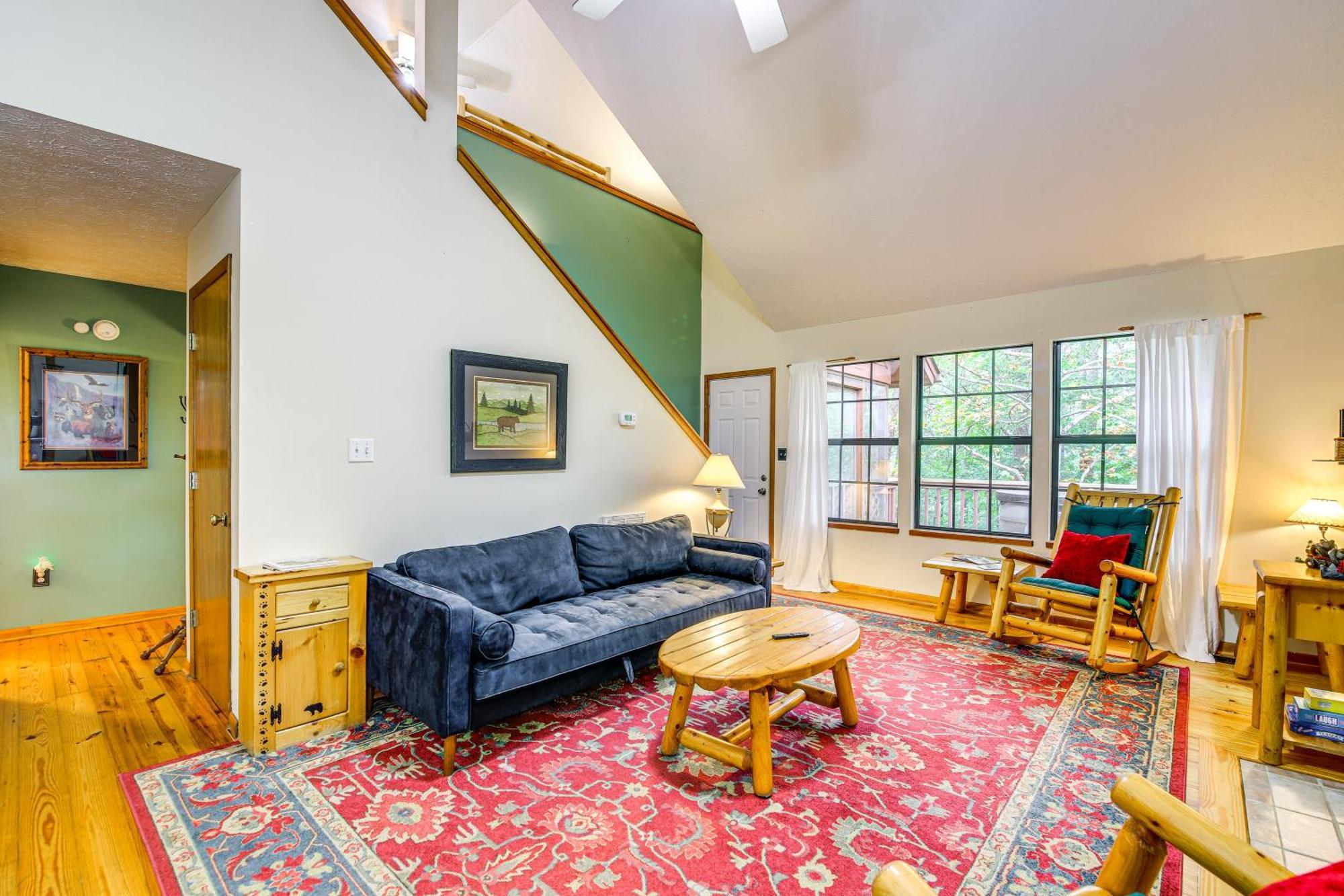 Pet-Friendly Sevierville Rental With Private Hot Tub Экстерьер фото