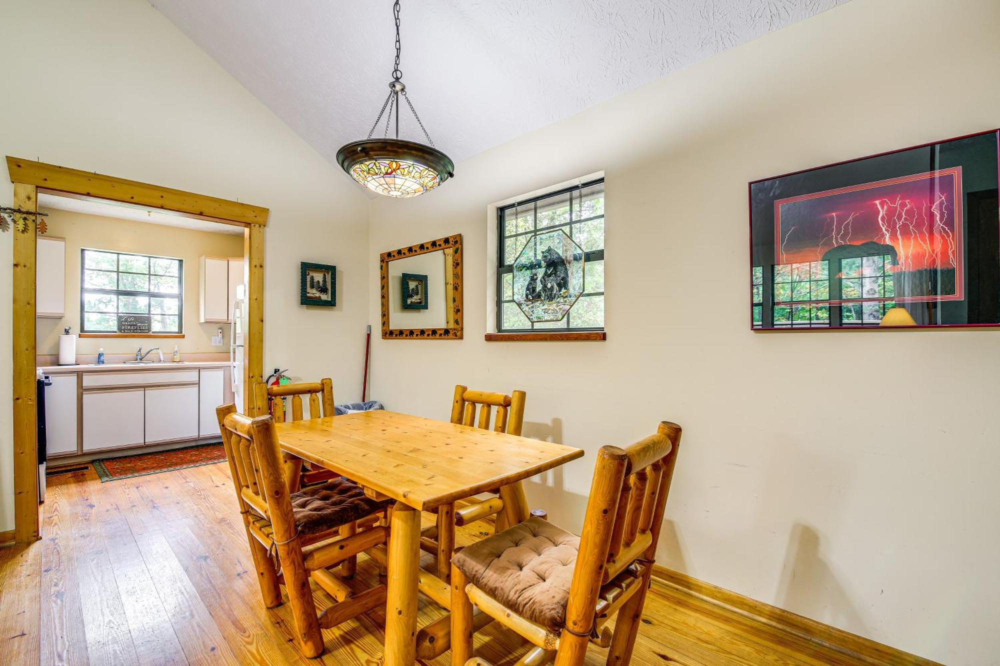 Pet-Friendly Sevierville Rental With Private Hot Tub Экстерьер фото