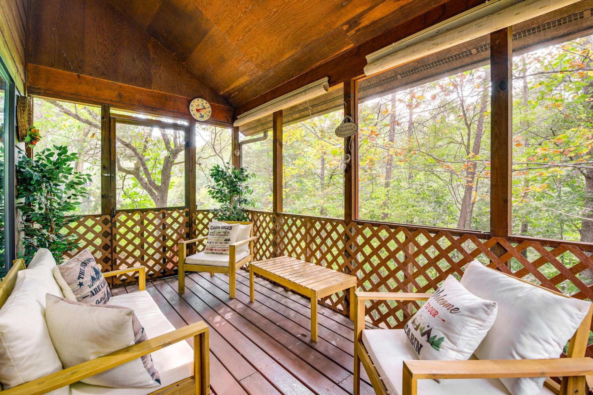 Pet-Friendly Sevierville Rental With Private Hot Tub Экстерьер фото
